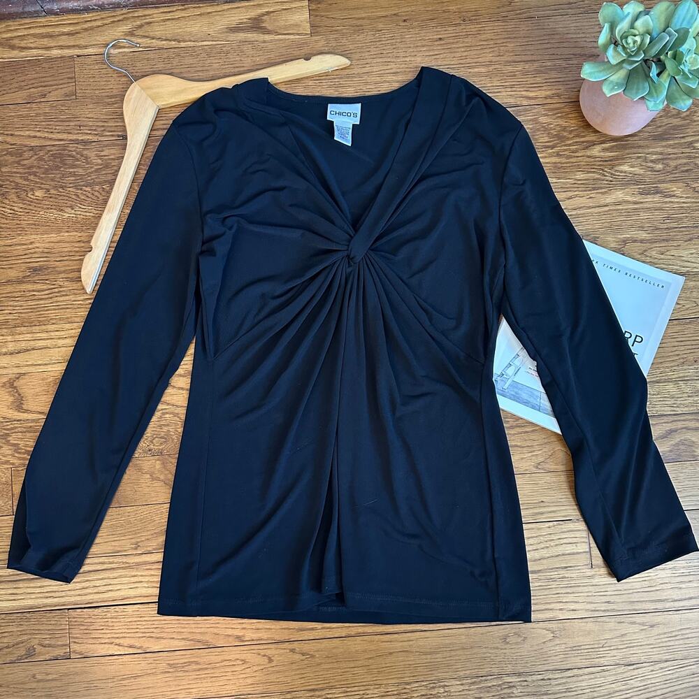 Chico's Black V-Neck Twist Front Long Sleeve Blouse